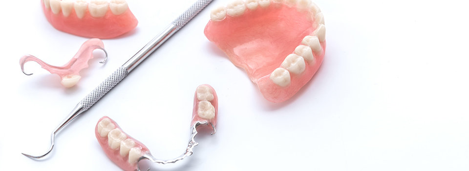 訪問診療における入れ歯治療